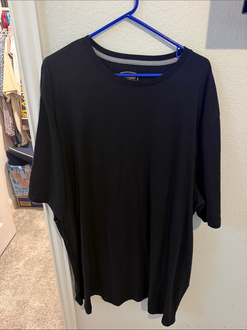 The Foundry Supply Co. Black Short Sleeve Crew Neck Tee